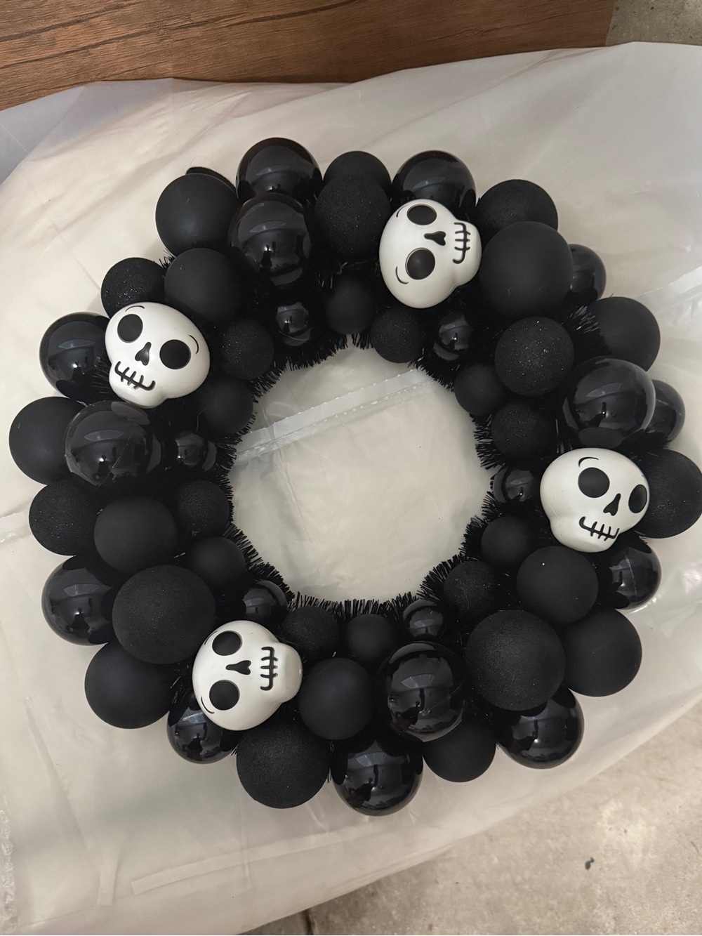 Halloween Skull Balloon Wreath